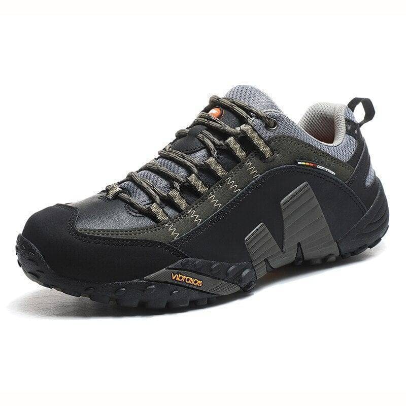 Men's Lightweight Waterproof Hiking Shoes with Lug Sole